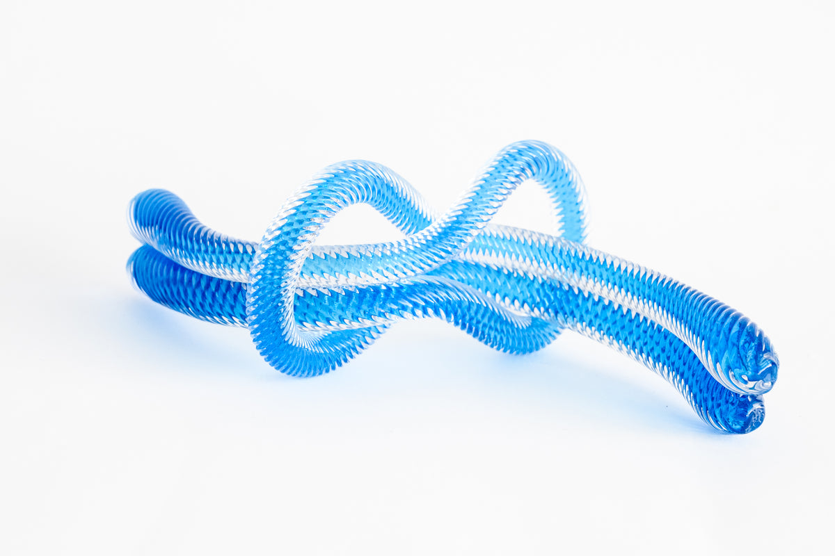 Love Knot | Glass