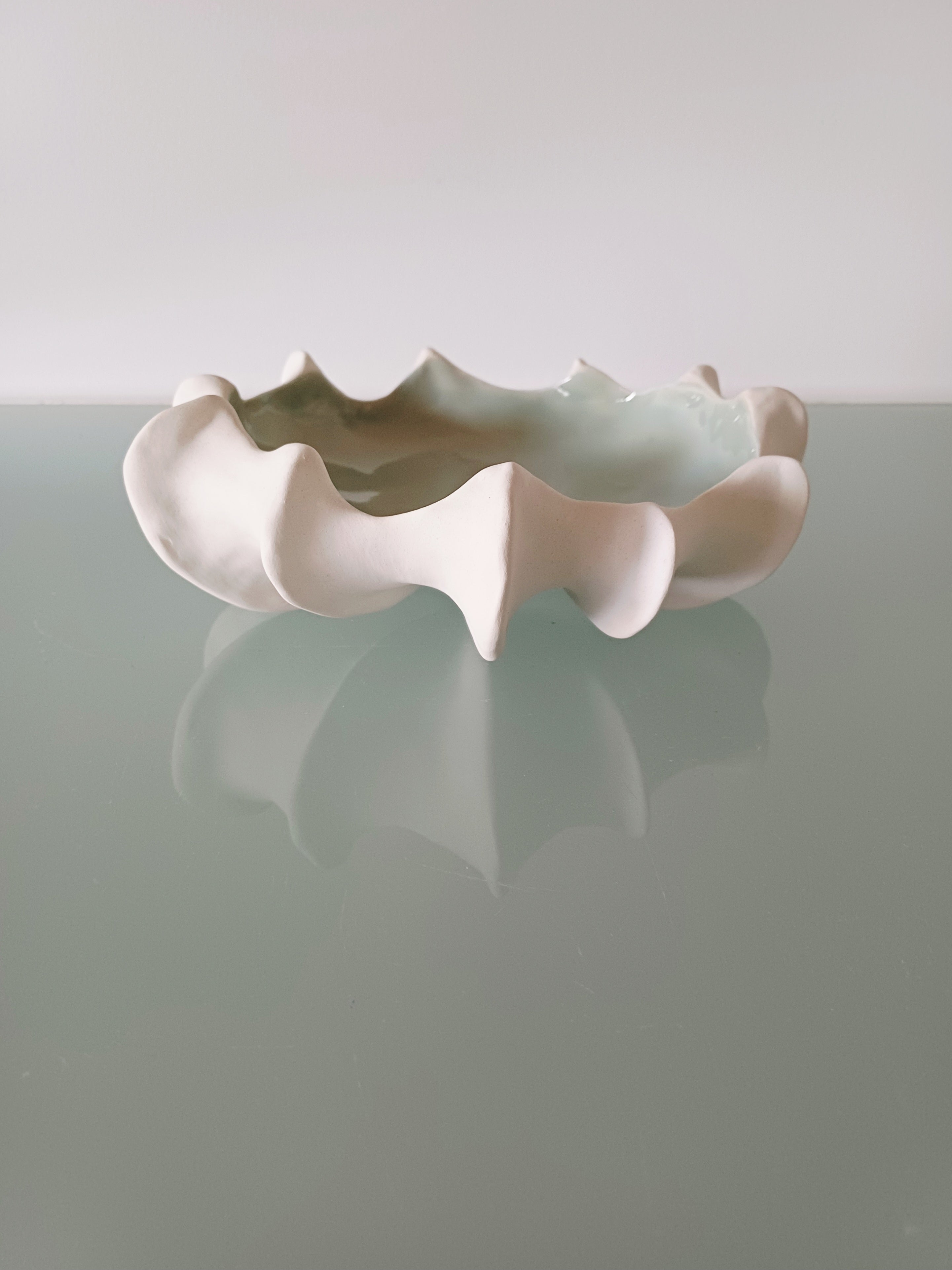 Reef Fin Bowl Medium | Ceramic