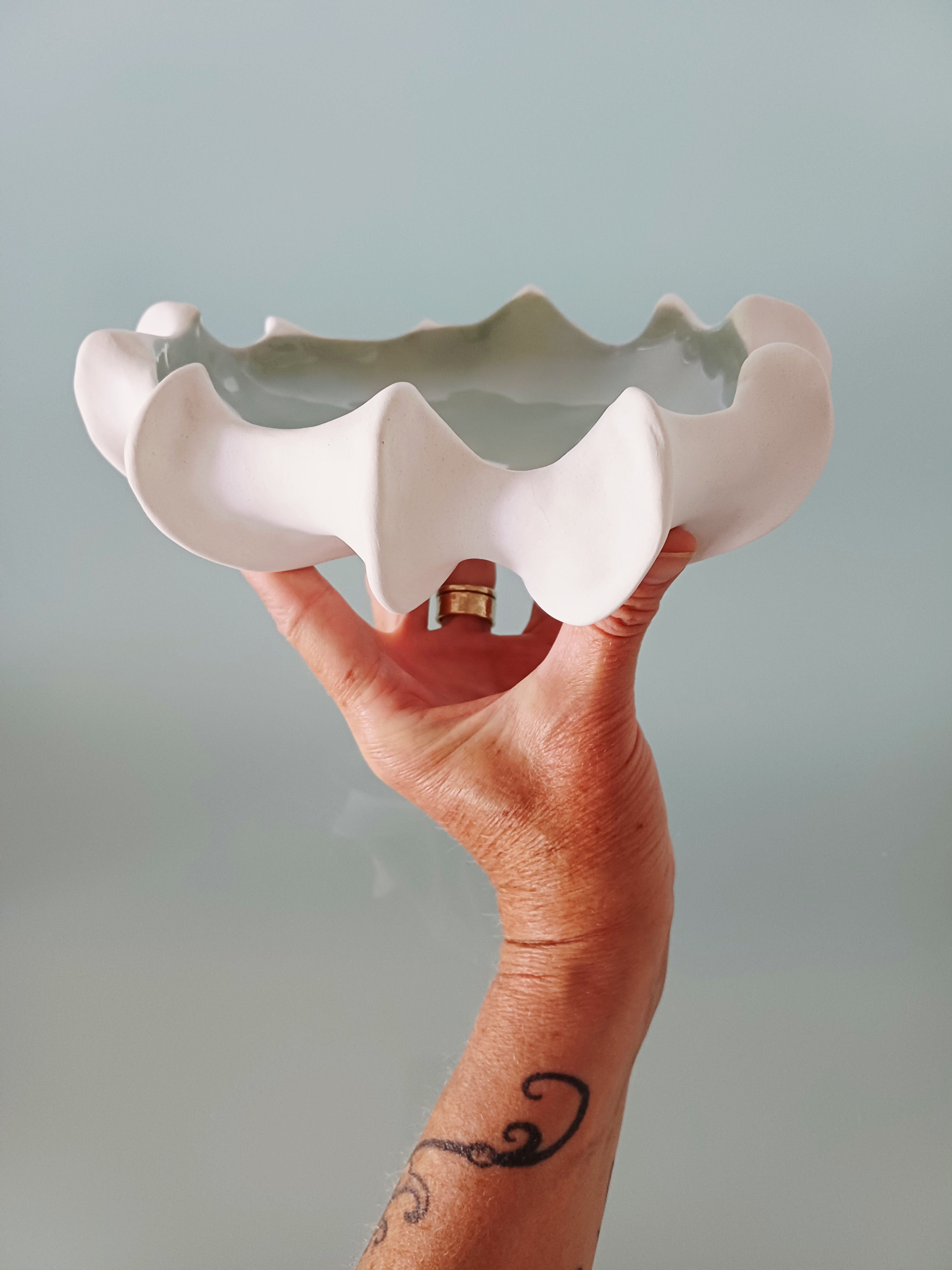 Reef Fin Bowl Medium | Ceramic